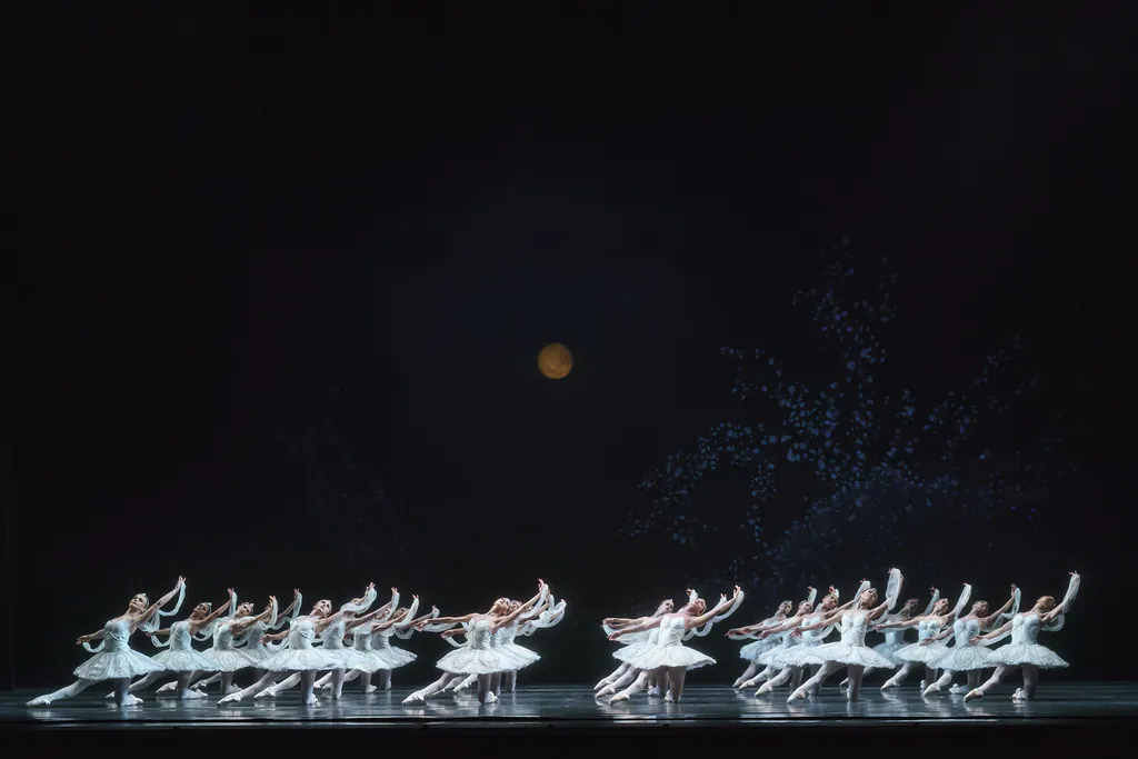 The “Kingdom of the Shades” scene from “La Bayadère,” performed by dancers of The Royal Ballet. (ROH/Bill Cooper)