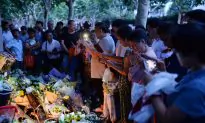 Car Strikes Crowd at China School, Killing 5 and Hurting 18