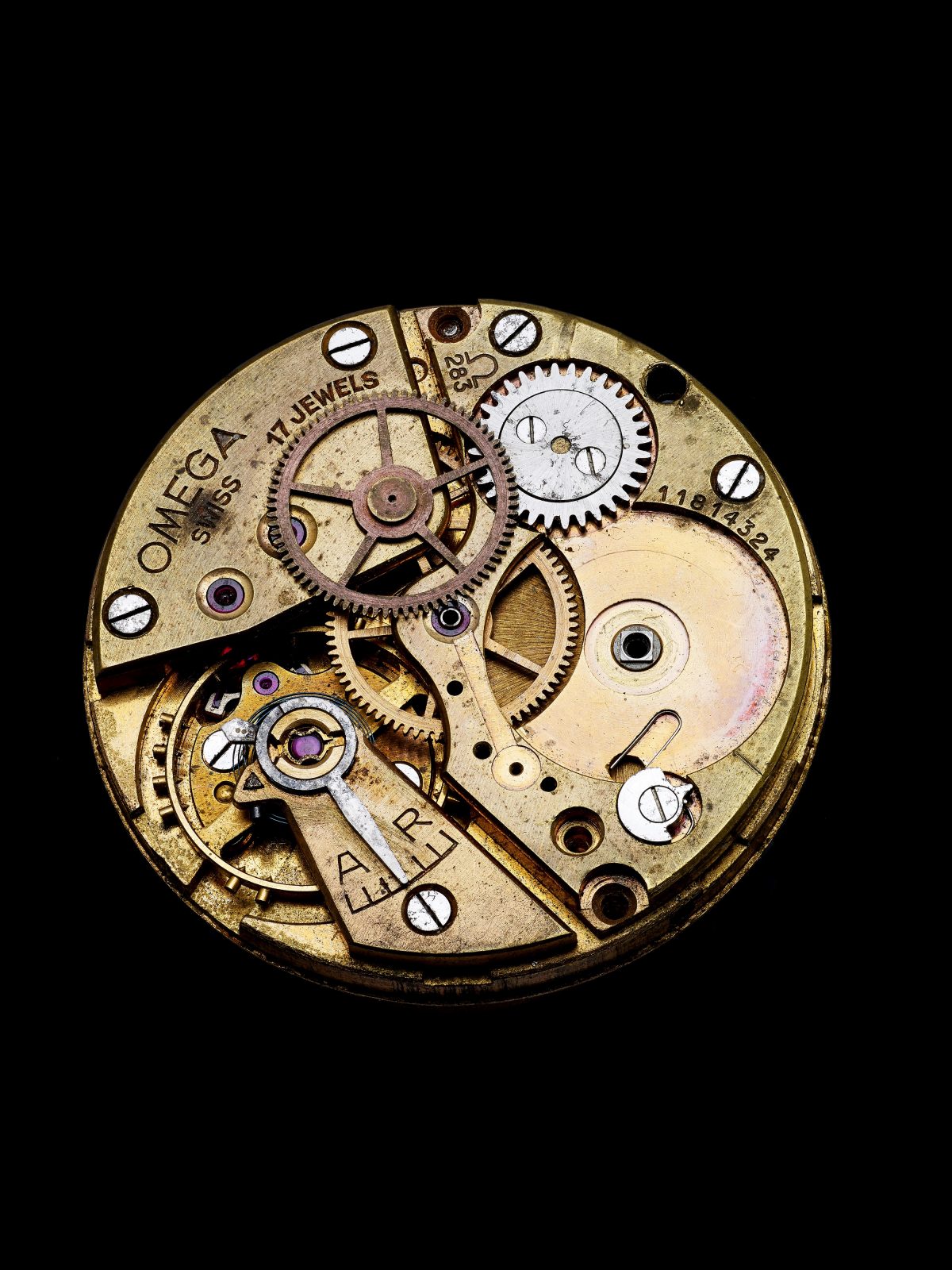 Struthers Watchmakers: A Partnership in Marriage and Timepieces