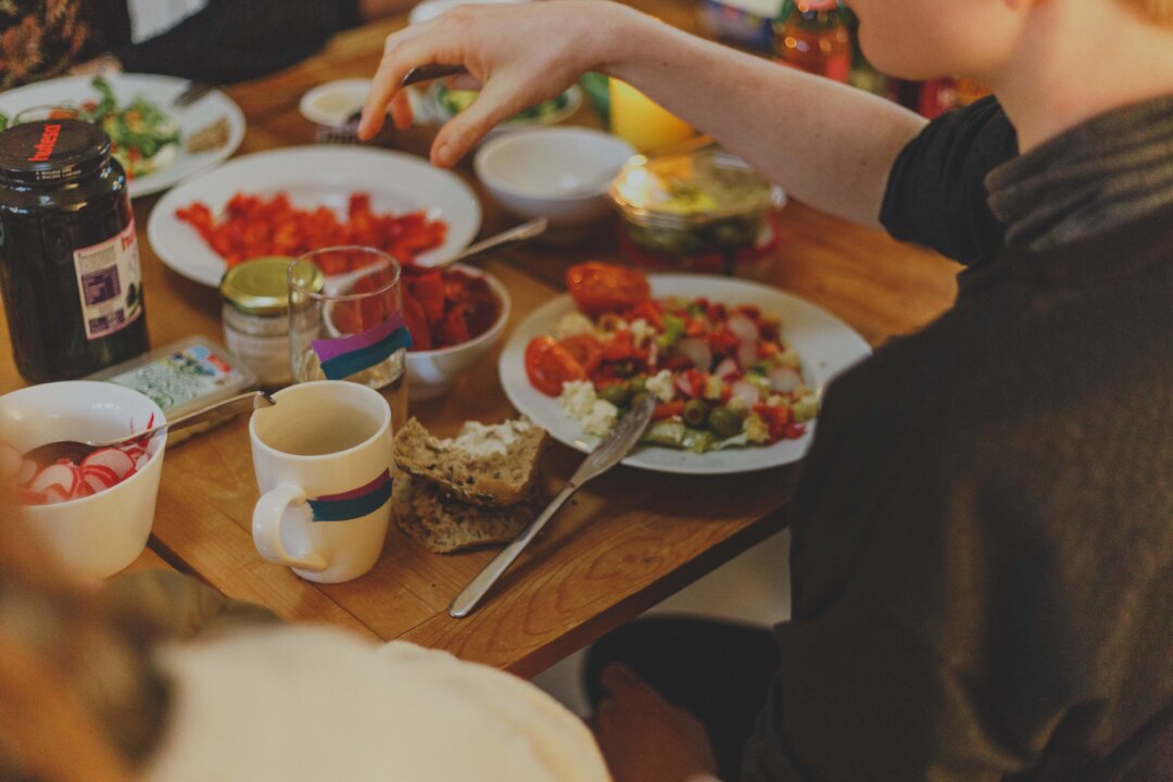 A diet rich in fruits and vegetables has been associated with better cognitive function in old age. (Jasmin Schreiber/Unsplash)