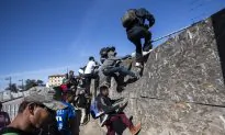 Convicted Murderer Traveling to US in Migrant Caravan Arrested