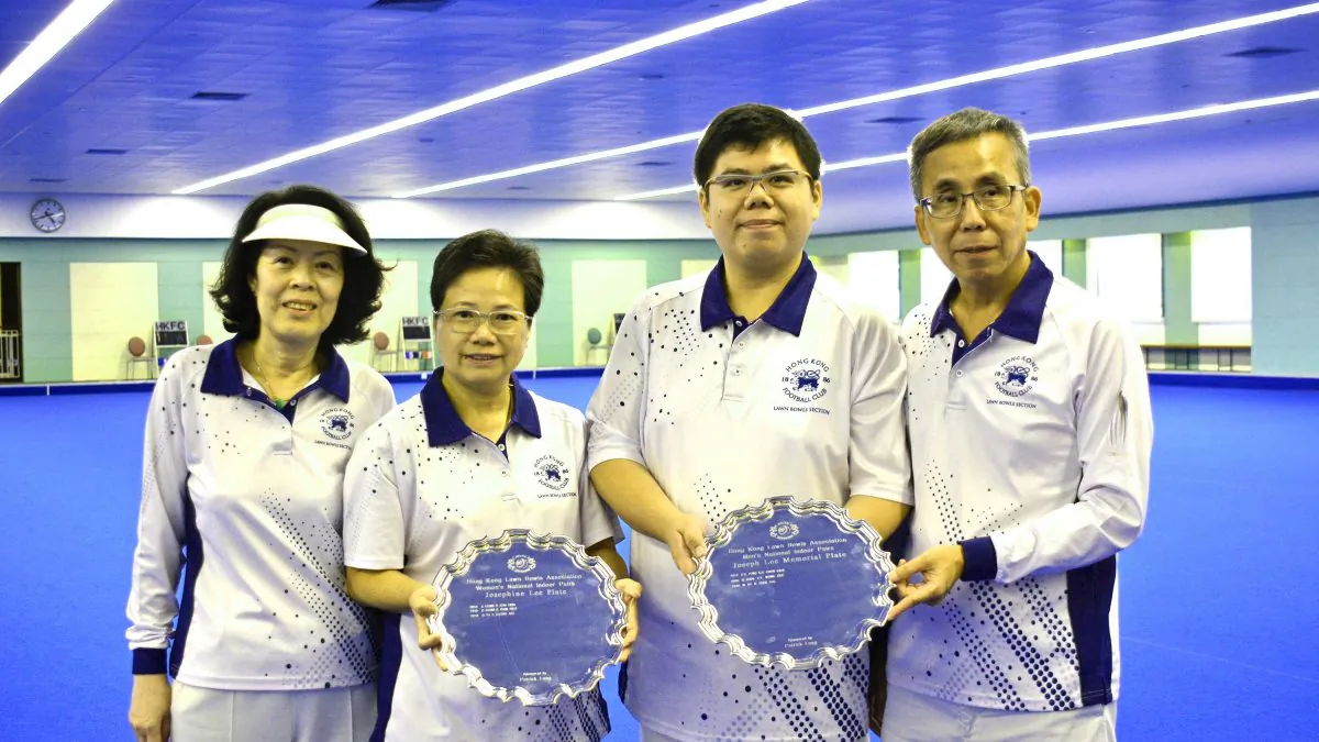 Hong Kong Football Club dominated the National Indoor Pairs for the second year. This time it was (L-R) Alice Antunes, Emmie Wong, Anthony Yip and Kenny Tam who prevail in both the men and women finals. Interestingly, both team defeated the defending champion, and their clubmates, enroute to the final. (Stephanie Worth)