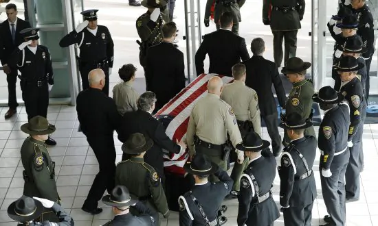 Thousand Oaks Shooter ‘Ambushed’ First Officers on Scene, Say Police