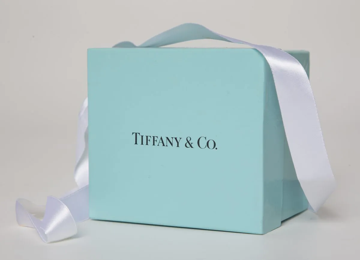 A gift box from Tiffany & Co. is arranged for a photo in Surfside, Fla. on May 22, 2017. Tiffany & Co. reports earnings on Nov. 28, 2018. (Wilfredo Lee, AP)