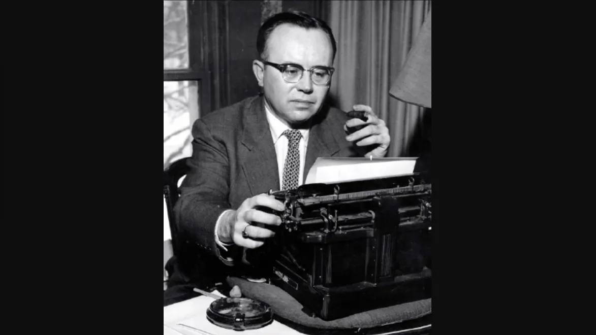 Political philosopher Russell A. Kirk at his typewriter in the 1950s. (Unknown author [Public domain], via Wikimedia Commons)