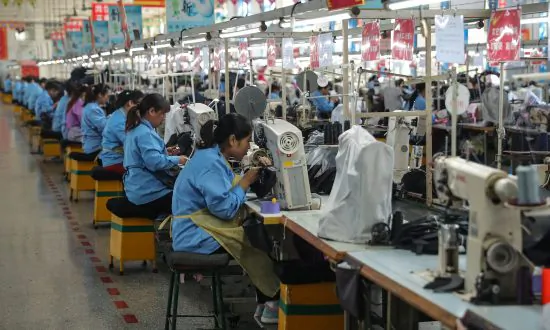 Two Chinese Trade Union Officials Arrested After Helping Workers