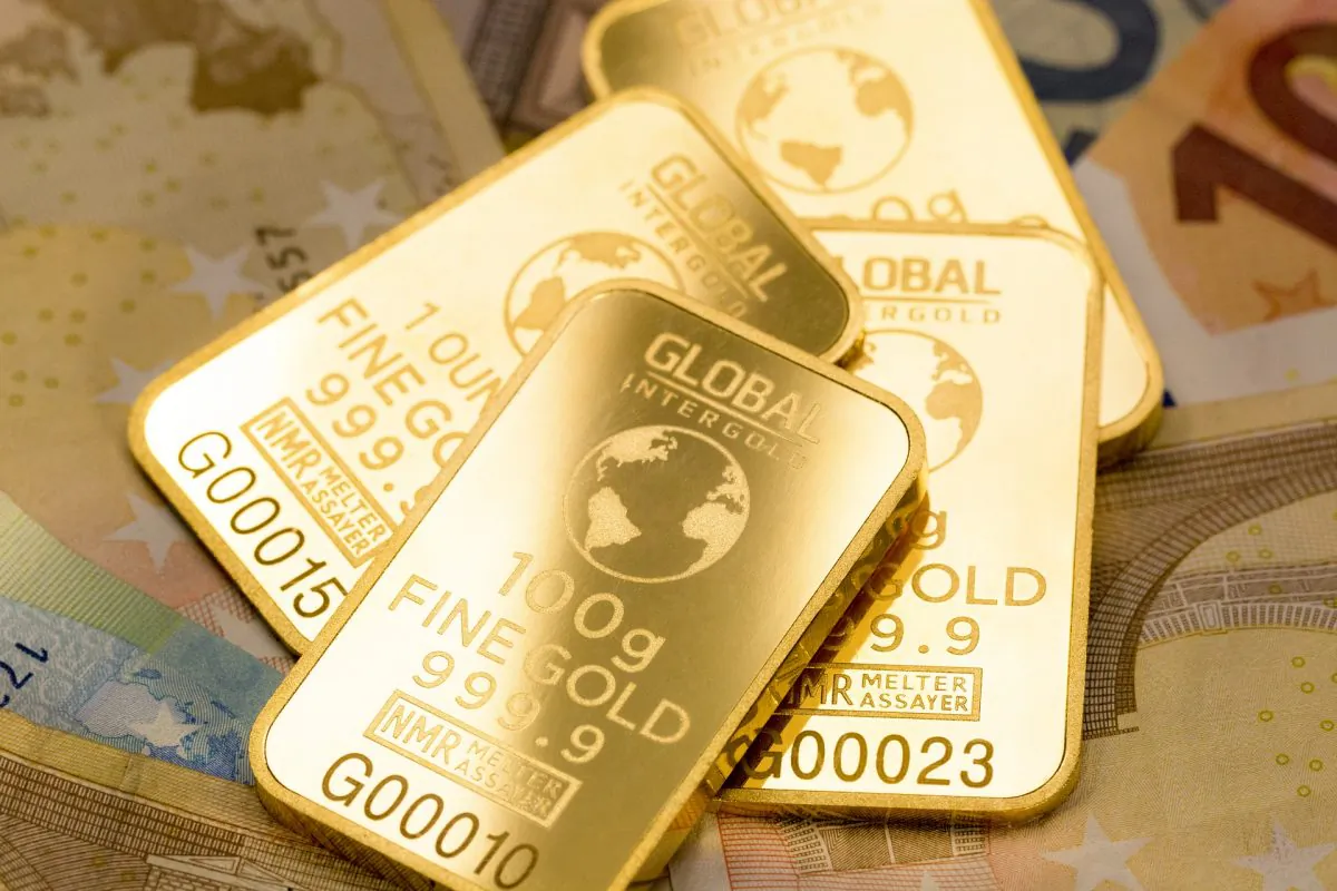 Gold bullion bars (Pixabay)