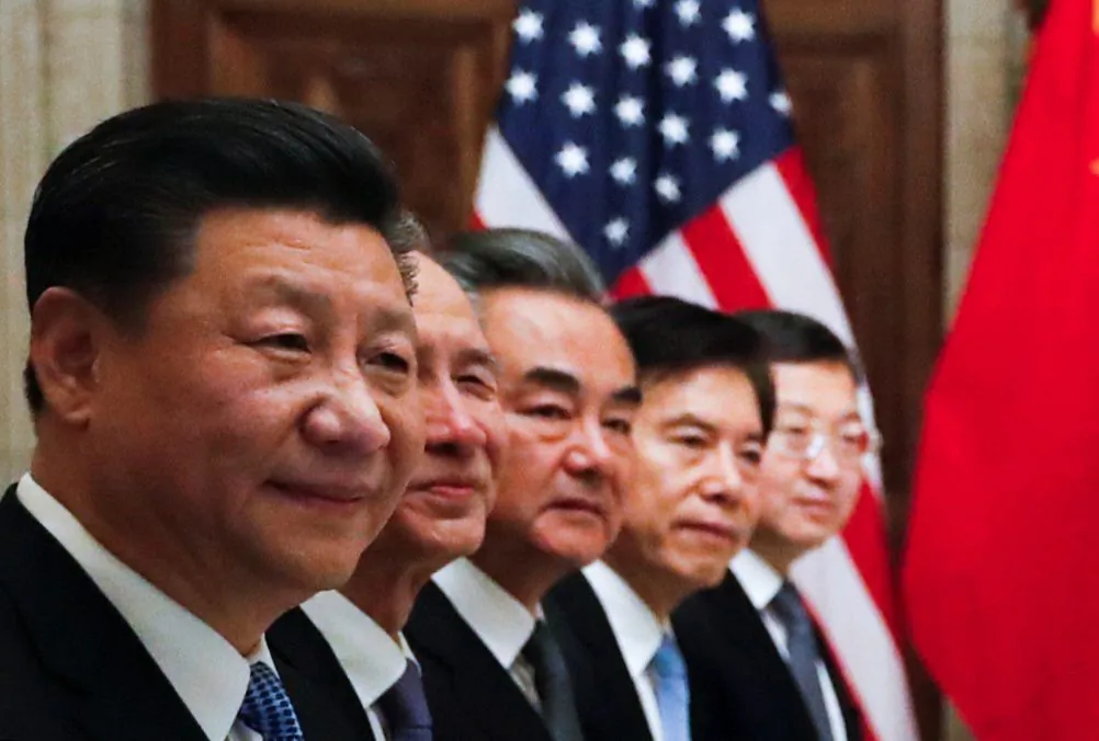 Chinese leader Xi Jinping and members of the Chinese delegation attend a working dinner with U.S. President Donald Trump after the G20 leaders summit in Buenos Aires, Argentina on Dec. 1, 2018. (Kevin Lamarque/Reuters)