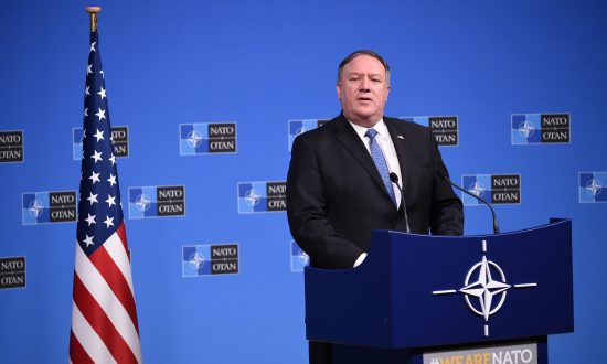 US Gives Russia 60 Days to Comply With Nuclear Treaty