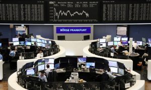 Global Stocks Fall After New York Listed Stocks Suffer