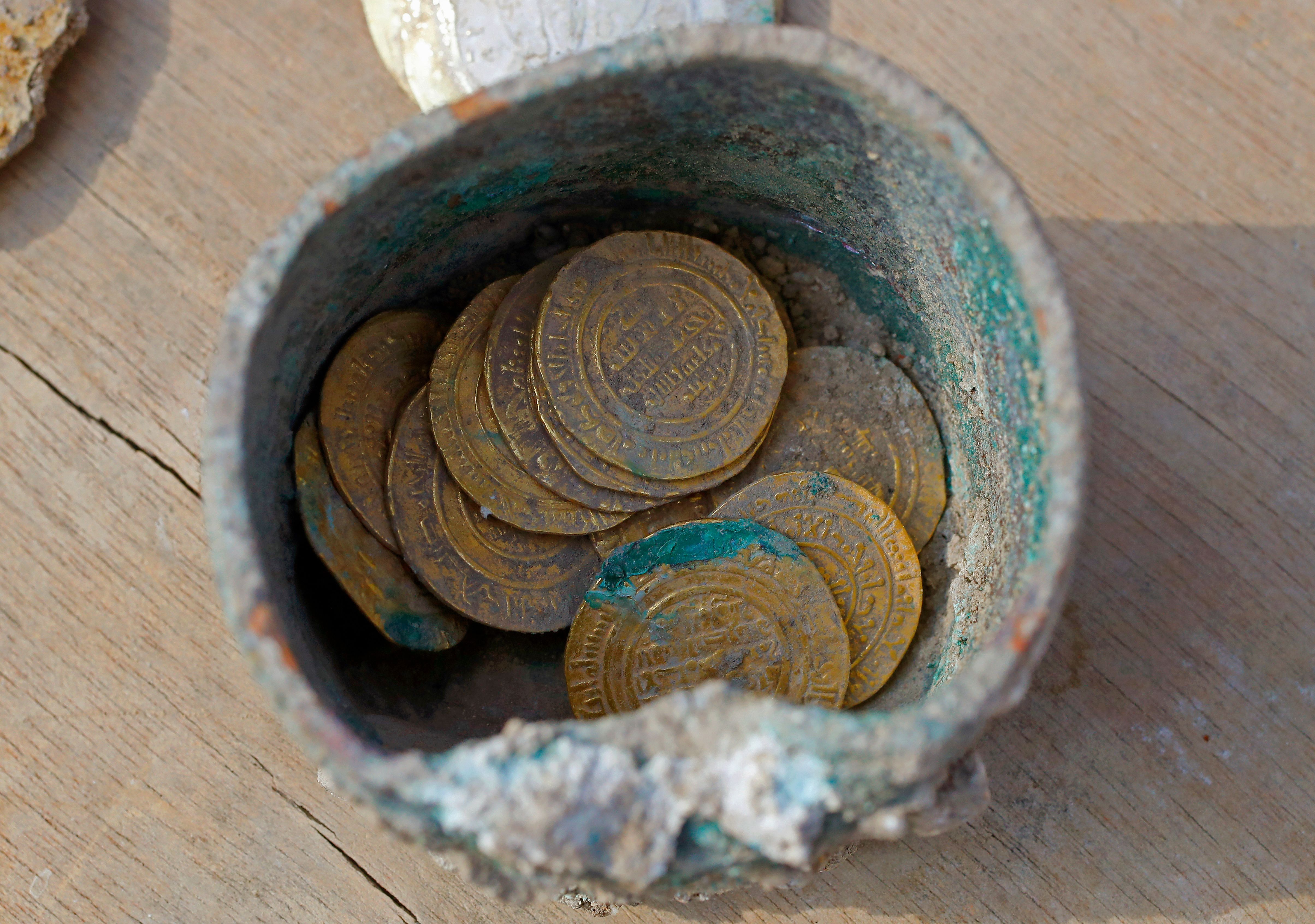 coins of israel found in old city