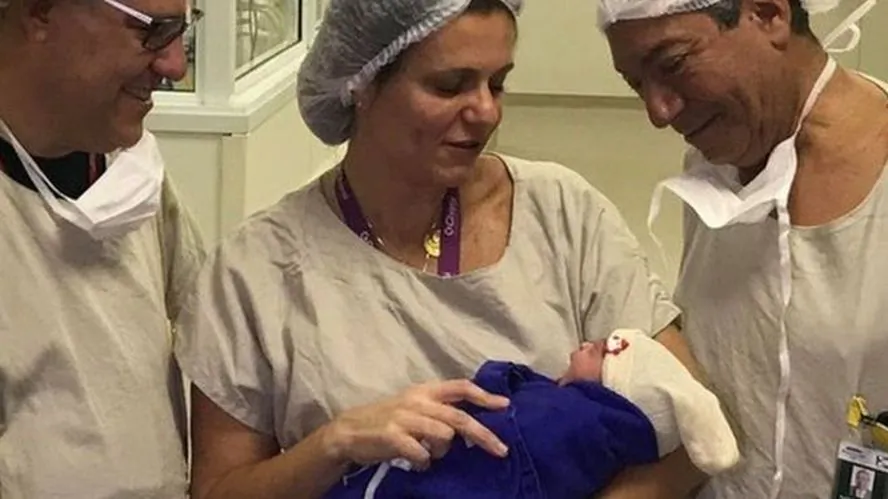 Brazilian doctors said the first baby has been born to a woman with a uterus that was transplanted from a deceased donor, reports say. (Reuters video)