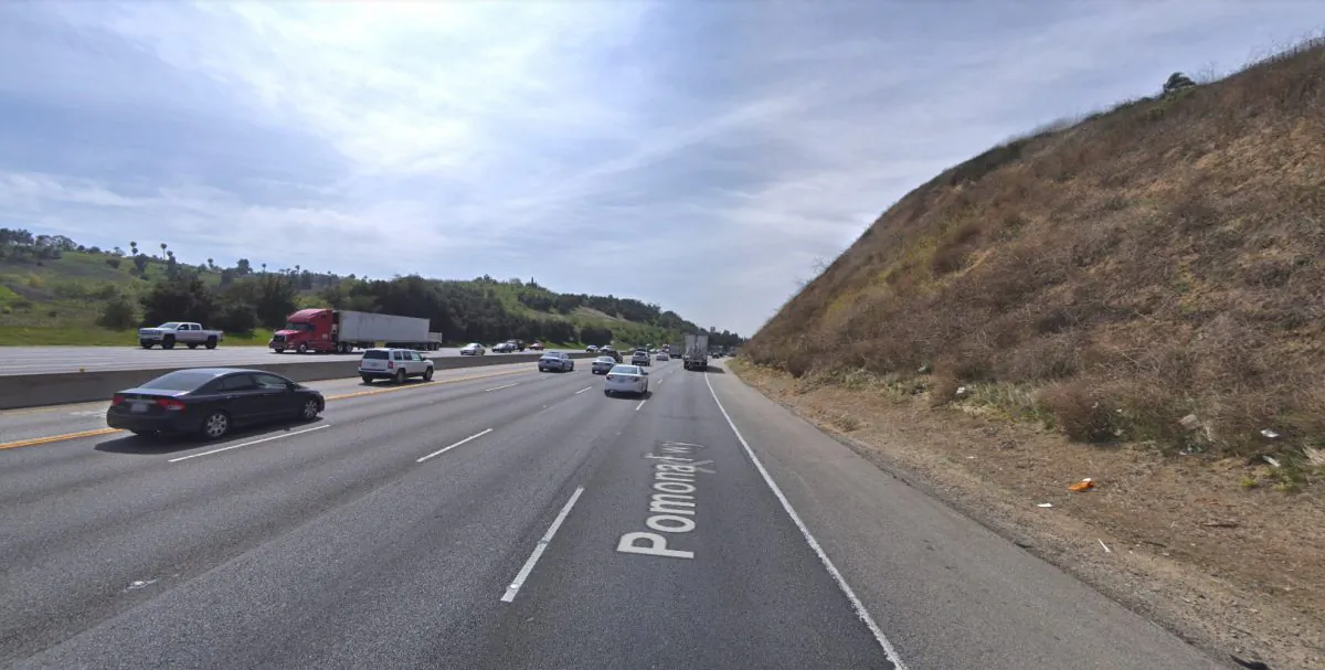 Freeway 60, near Diamond Bar, at the location of the crash on Feb. 9 2014 that killed 6 people. (Screenshot/Googlemaps)