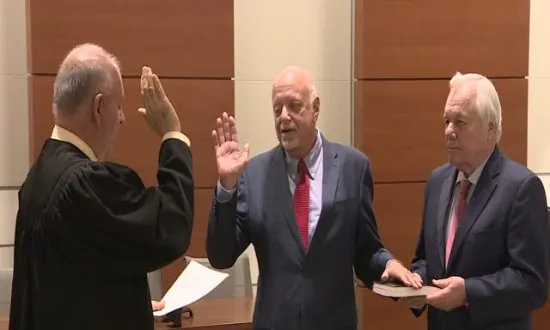 New Broward County Elections Supervisor Peter Antonacci Sworn In