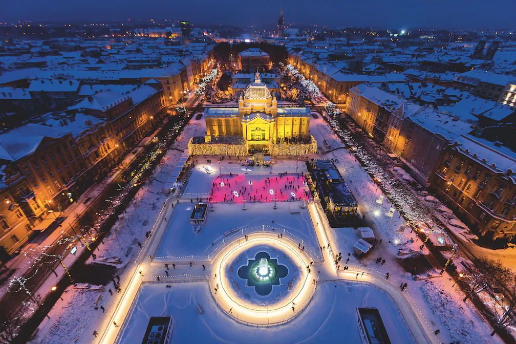 Zagreb puts on its best colors for Advent season, offering dozens of attractions, such as ice skating in King Tomislav Square. (D. Rostuhar/Zagreb Tourist Board)