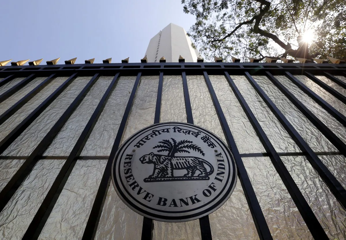 The Reserve Bank of India (RBI) seal is pictured on a gate outside the RBI headquarters in Mumbai, India, on Feb. 2, 2016. (Danish Siddiqui/File Photo/Reuters)