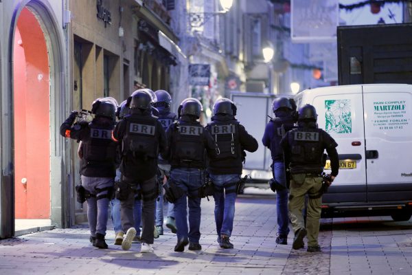 members of French special forces in action
