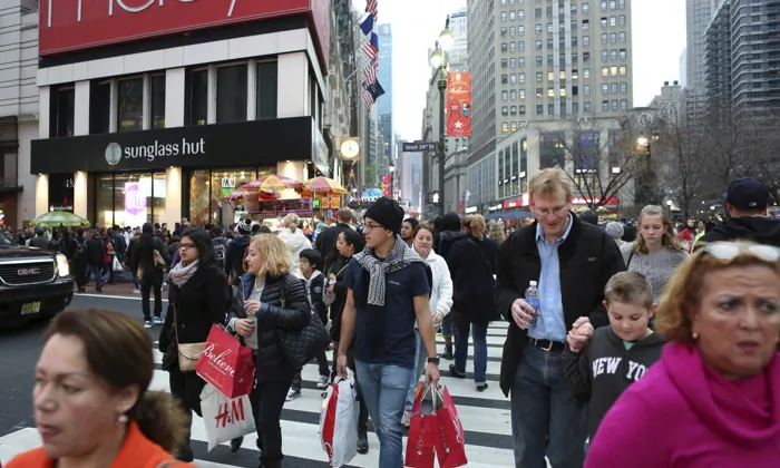 US Consumer Prices Unchanged; Underlying Inflation Firm