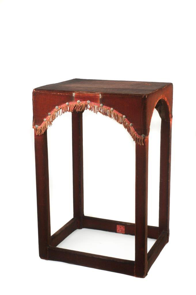 Dickens Reading Desk