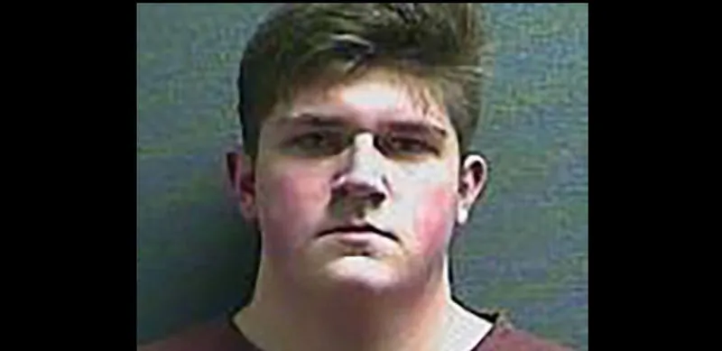 Jacob Walter, 18, allegedly sexually assaulted a woman, officials said (Boone County Sheriff's Office)