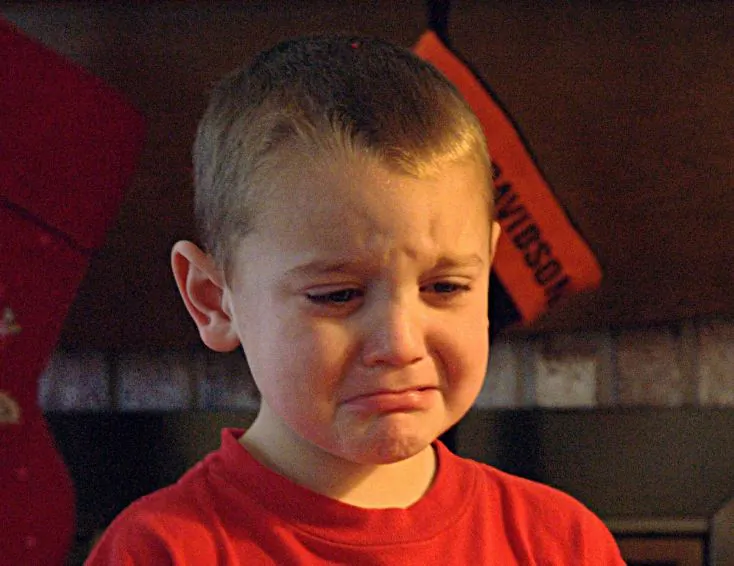 How to Keep Your Kid from Being a Brat This Christmas