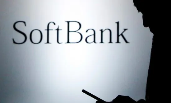 Japan’s SoftBank to Shun Huawei in Favor of Ericsson, Nokia Equipment
