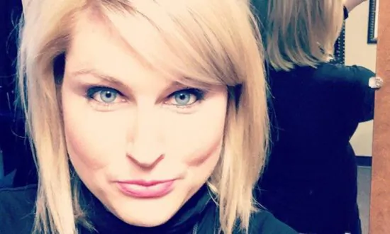 After Fox Meteorologist Kills Herself, Questions Emerge About Lasik