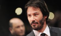 Video: ‘John Wick’ Actor Keanu Reeves Leads Stranded Plane Passengers on Epic Road Trip