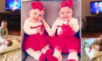 Twin toddlers act out their favorite scene from Disney’s ‘Frozen,’ and it’s adorable