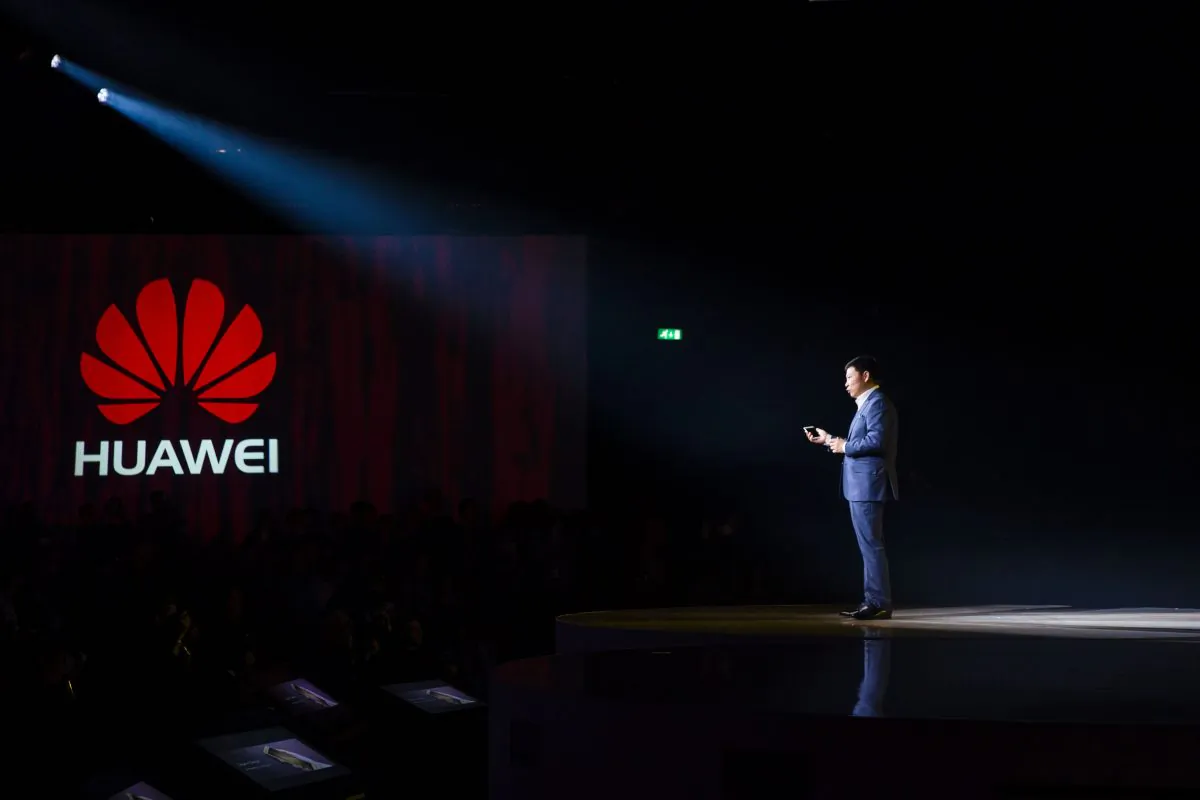 CEO of Consumer Business Group of Chinese tech company Huawei, Richard Yu, speaks in London, on April 6, 2016. (Jack Taylor/AFP/Getty Images)