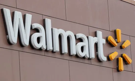 Woman Sends Warning Over Dangerous Prank at Walmart That Targets Shoppers