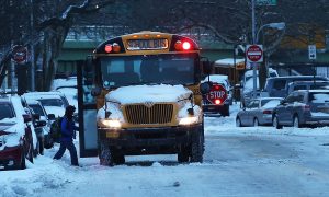 Bus Driver Buys Breakfast for Entire Bus of Students When School is Delayed