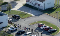 Florida School Massacre Panel Recommends Arming Teachers