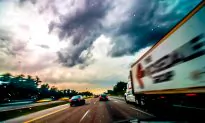 Facebook Post Thanking Trucker for Guiding Couple Through Rain Storm Goes Viral
