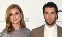 Emily VanCamp and Josh Bowman of Revenge Marry in Bahamas