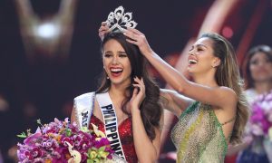 Videos of the Day: Miss Philippines Crowned Miss Universe 2018