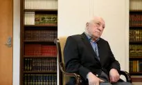 Trump Willing to Look at Extraditing Turkish Cleric, But Noncommittal