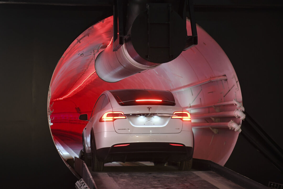 Elon Musk’s Boring Company Moves from Los Angeles to Texas