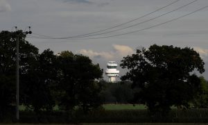 Flights Suspended at Britain's Gatwick Airport