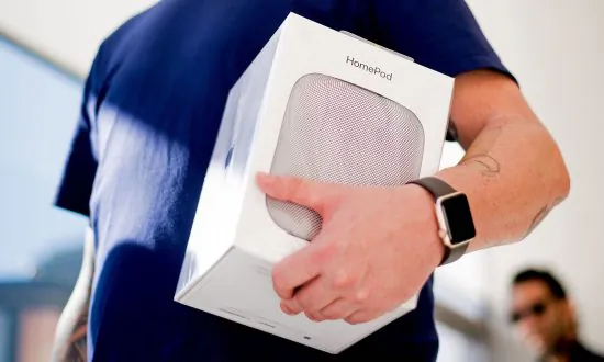 Engineer Pranks Package Thieves With Glitter Bomb in Apple Homepod Box