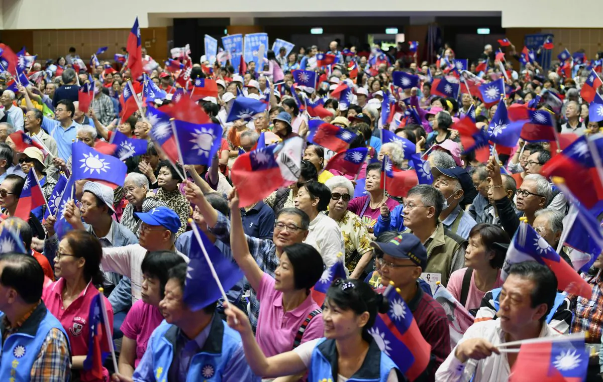 A rally of the main opposition Kuomintang (KMT) for Taipei mayor candidate Ting Shou-chung during the elections campaign in Taipei, on Nov. 10, 2018. (Sam Yeh/AFP/Getty Images)