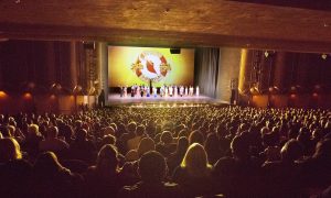 Chief Medical Officer Gives Shen Yun ‘5 out of 5’