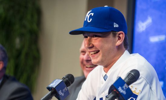 Brady Singer, MLB Prospect, Pays Off Parents’ Home and Debt