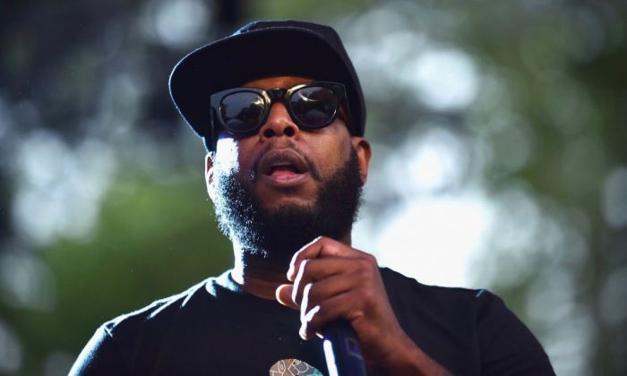 Talib Kweli performs onstage during OZY FEST 2017 Presented By OZY.com at Rumsey Playfield in New York City July 22, 2017. (Bryan Bedder/Getty Images for Ozy Fusion Fest 2017)