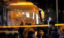 3 Vietnamese Tourists, Local Guide Killed, 10 Injured in Bus Blast Near Giza Pyramids in Egypt
