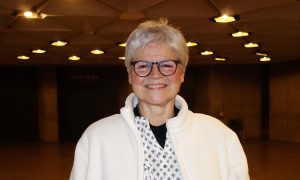 Professor Deeply Moved by Shen Yun Artists’ Integrity