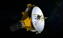 NASA Spacecraft Hurtles Toward Tiny, Icy World Beyond Pluto