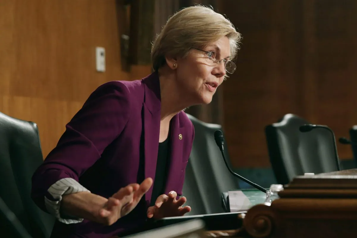 Senate Banking, Housing and Urban Affairs Committee member Sen. Elizabeth Warren (D-Mass.). (Chip Somodevilla/Getty Images)