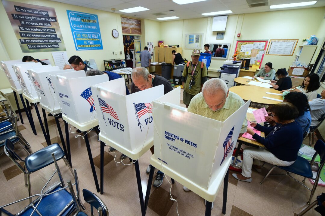 Election Inspector Sues Delaware Over Early Voting, Permanent Absentee Voter Status