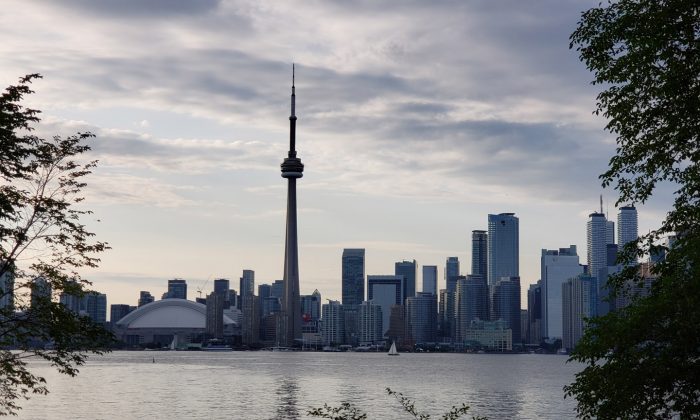 Toronto skyline. (Courtesy Scott Davie)